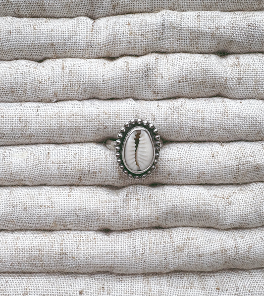 Beaded cowrie ring